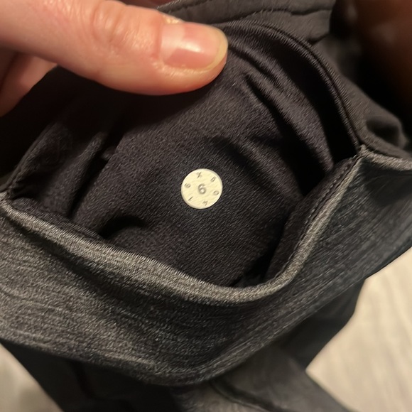 Lululemon Inspire II leggings - Picture 5 of 7
